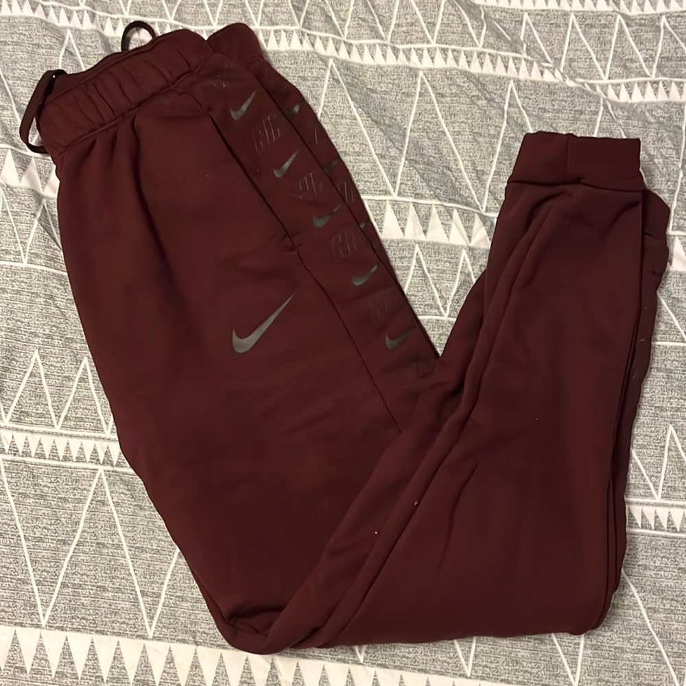 Fleece Nike jogger sweats
